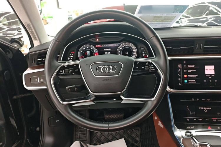 Used Audi A6 2021 allroad quattro Explorer 55 TFSI Prestige Off-Road Model Steering Wheel