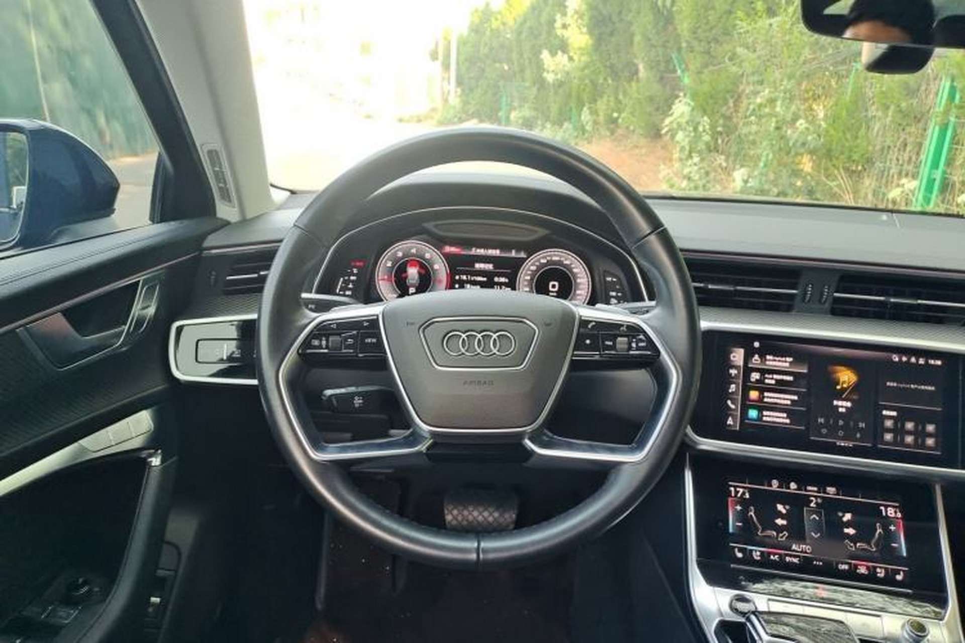 Used Audi A6 2021 allroad quattro Explorer 55 TFSI Prestige Off-Road Model Steering Wheel