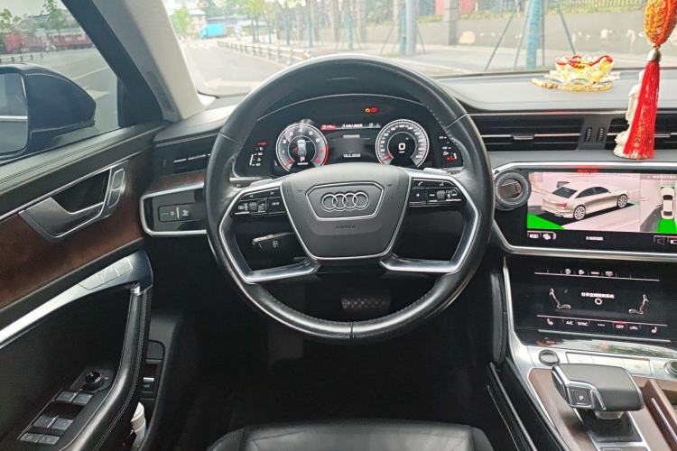 Used Audi A6 2021 allroad quattro Explorer 55 TFSI Prestige Off-Road Model Steering Wheel
