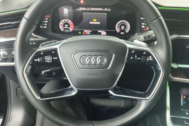 Used Audi A6 2021 allroad quattro Explorer 55 TFSI Prestige Off-Road Model Steering Wheel