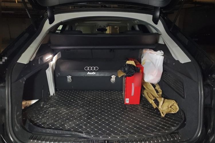 Used Audi A6 2021 Avant Avant-garde 45 TFSI Prestige Dynamic Edition Trunk