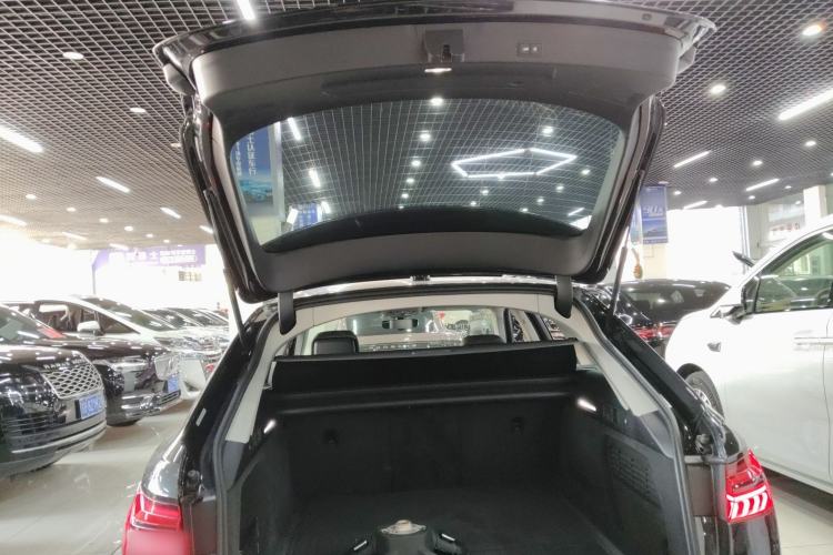 Used Audi A6 2021 allroad quattro Explorer 55 TFSI Prestige Off-Road Model Trunk