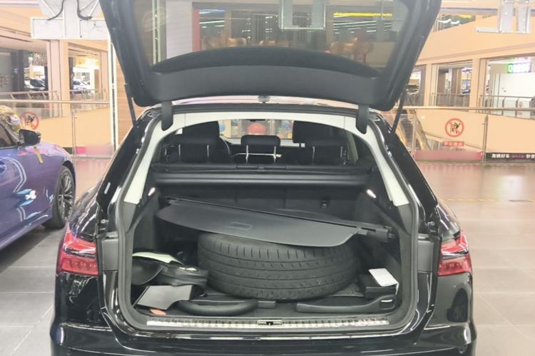 Used Audi A6 2021 allroad quattro Explorer 55 TFSI Prestige Off-Road Model Trunk