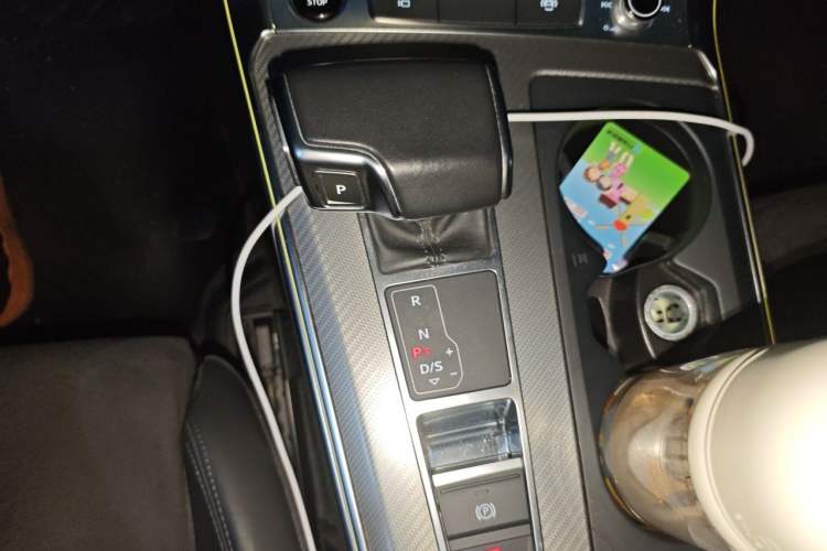Used Audi A6 2021 Avant Avant-garde 45 TFSI Prestige Dynamic Edition Gear Lever