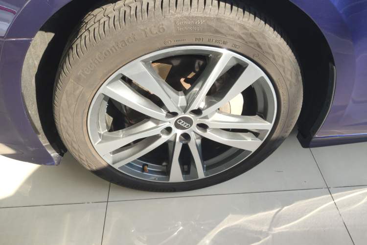 Used Audi A6 2021 Avant Avant-garde 45 TFSI Prestige Dynamic Edition Left Front Wheel Hub