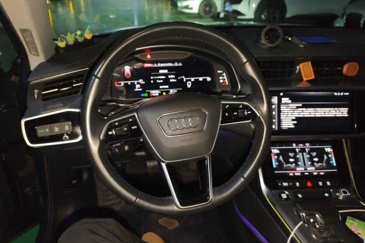 Used Audi A6 2021 Avant Avant-garde 45 TFSI Prestige Dynamic Edition Steering Wheel