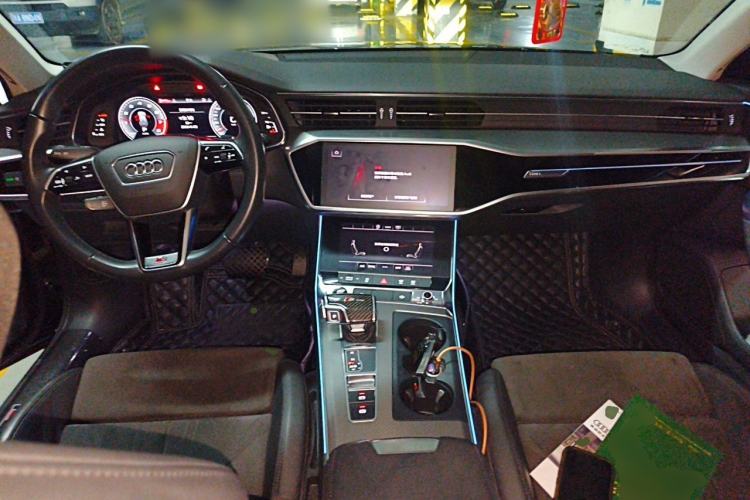 Used Audi A6 2021 Avant Avant-garde 45 TFSI Prestige Dynamic Edition Center Console