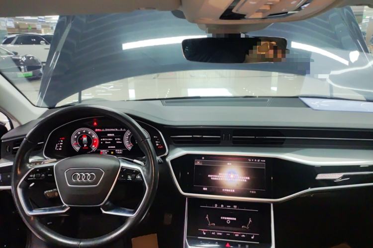 Used Audi A6 2021 allroad quattro Explorer 55 TFSI Prestige Off-Road Model Center Console