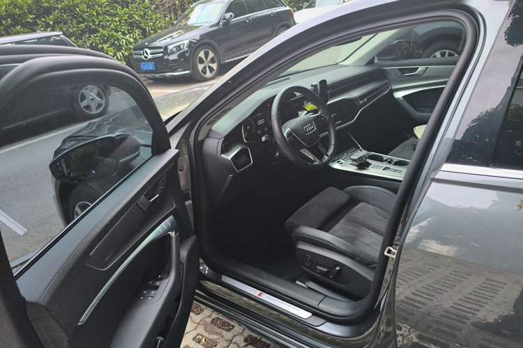 Used Audi A6 2021 Avant Avant-garde 45 TFSI Prestige Dynamic Edition Driver Seat