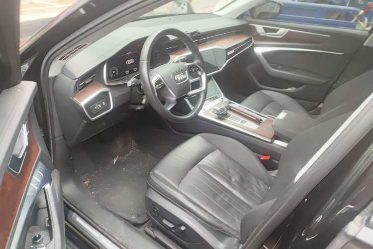 Used Audi A6 2021 allroad quattro Explorer 55 TFSI Prestige Off-Road Model Driver Seat