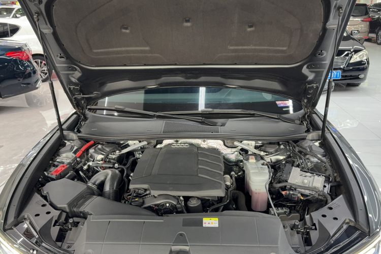 Used Audi A6 2021 Avant Avant-garde 45 TFSI Prestige Dynamic Edition Engine Bay