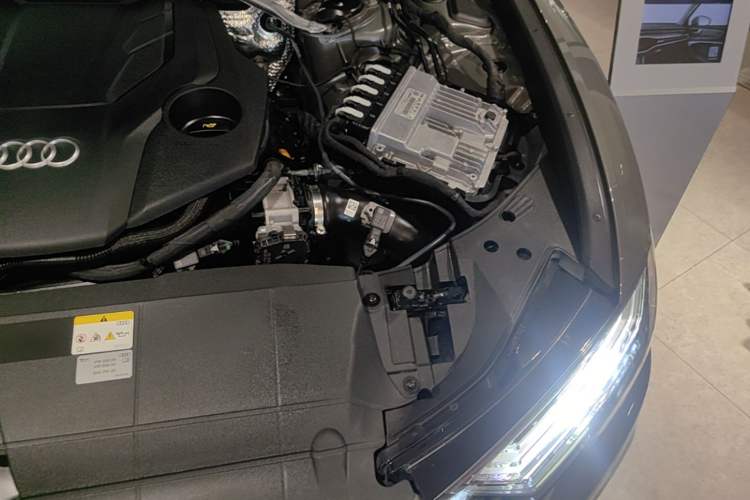Used Audi A6 2021 allroad quattro Explorer 55 TFSI Prestige Off-Road Model Engine Bay Left