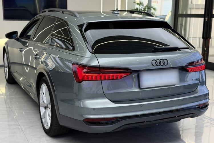Used Audi A6 2021 allroad quattro Explorer 55 TFSI Prestige Off-Road Model Exterior 2