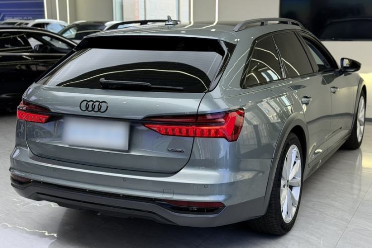 Used Audi A6 2021 allroad quattro Explorer 55 TFSI Prestige Off-Road Model Exterior 3
