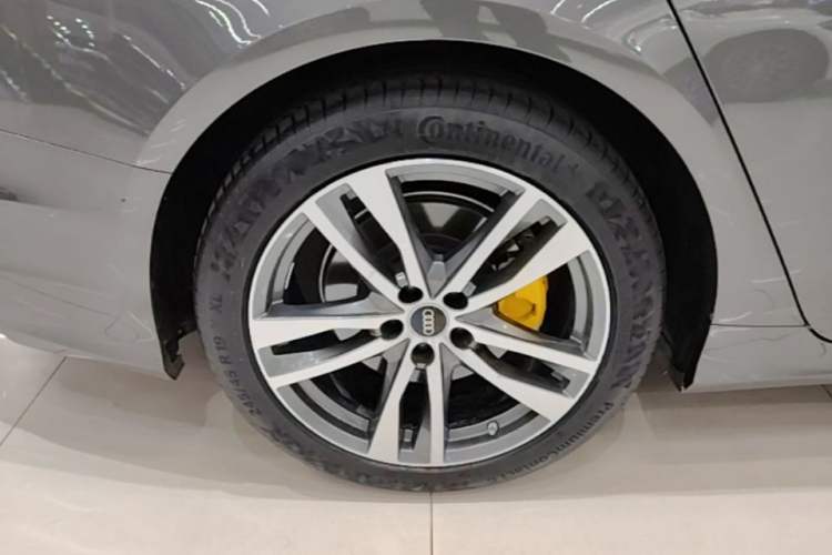 Used Audi A6 2021 Avant Avant-garde 45 TFSI Prestige Dynamic Edition Exterior 5