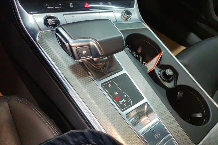 Used Audi A6 2021 allroad quattro Explorer 55 TFSI Prestige Off-Road Model Gear Lever