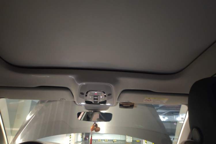 Used Audi A6 2021 allroad quattro Explorer 55 TFSI Prestige Off-Road Model Headliner