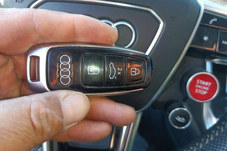 Used Audi A6 2021 Avant Avant-garde 45 TFSI Prestige Dynamic Edition Interior 1