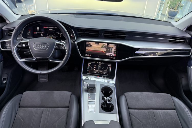 Used Audi A6 2021 allroad quattro Explorer 55 TFSI Prestige Off-Road Model Interior 1