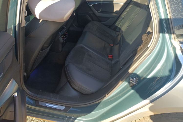Used Audi A6 2021 Avant Avant-garde 45 TFSI Prestige Dynamic Edition Interior 4