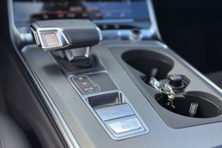Used Audi A6 2021 allroad quattro Explorer 55 TFSI Prestige Off-Road Model Interior 6