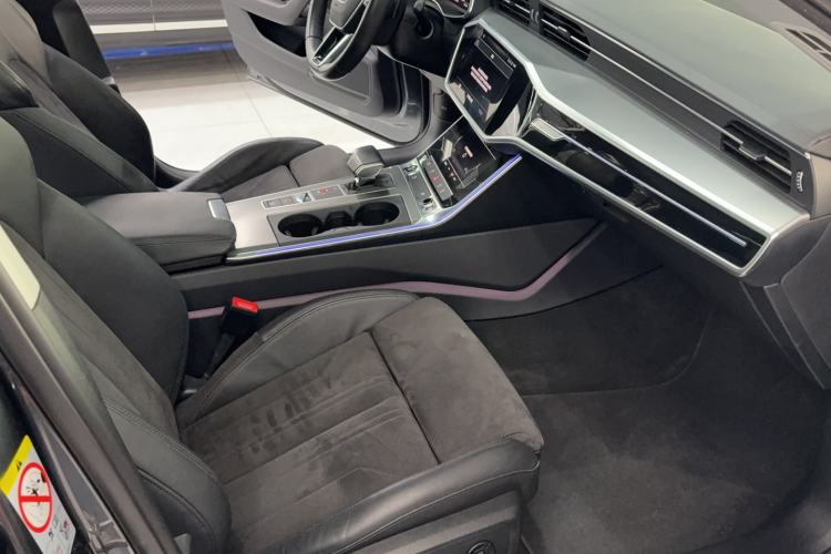 Used Audi A6 2021 Avant Avant-garde 45 TFSI Prestige Dynamic Edition Interior 7