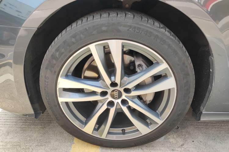 Used Audi A6 2021 Avant Avant-garde 45 TFSI Prestige Dynamic Edition Left Front Wheel Hub