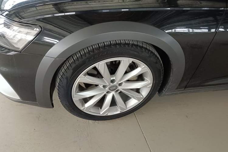 Used Audi A6 2021 allroad quattro Explorer 55 TFSI Prestige Off-Road Model Left Front Wheel Hub