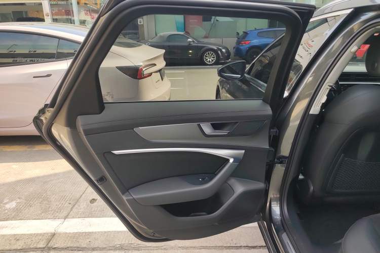 Used Audi A6 2021 Avant Avant-garde 45 TFSI Prestige Dynamic Edition Left Rear Door Interior