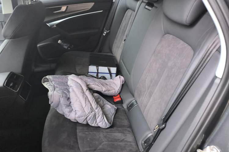 Used Audi A6 2021 Avant Avant-garde 45 TFSI Prestige Dynamic Edition Left Rear Seat