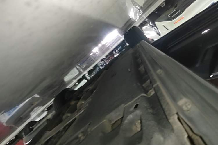 Used Audi A6 2021 allroad quattro Explorer 55 TFSI Prestige Off-Road Model Left Side Sill