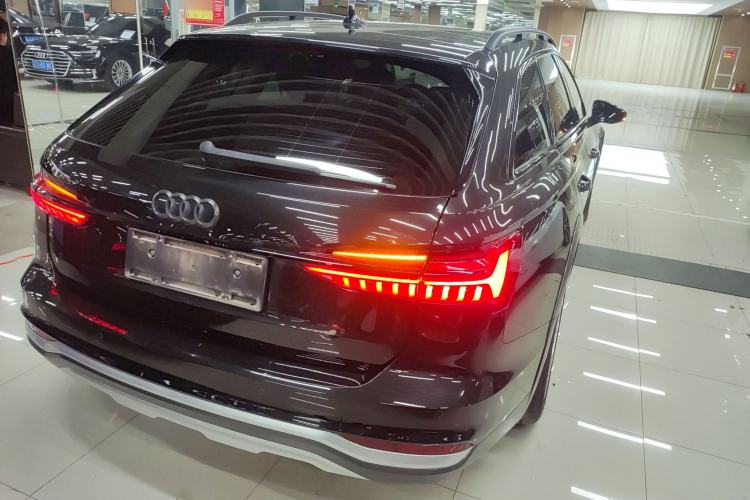 Used Audi A6 2021 allroad quattro Explorer 55 TFSI Prestige Off-Road Model Rear Right 45 Deg