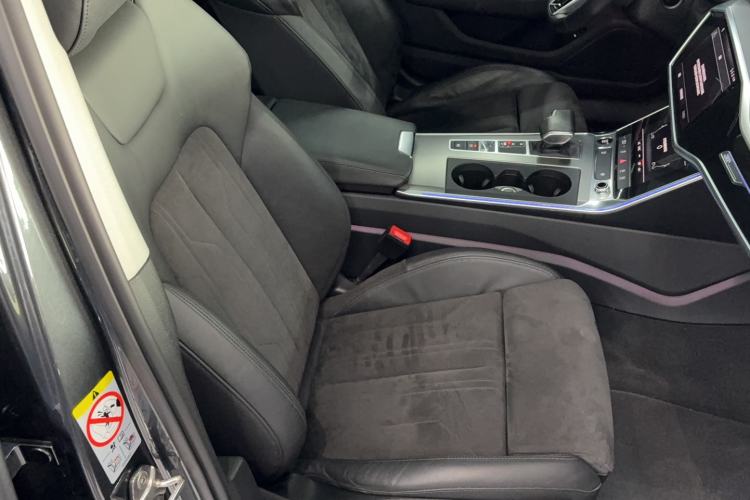 Used Audi A6 2021 Avant Avant-garde 45 TFSI Prestige Dynamic Edition Right Front Seat