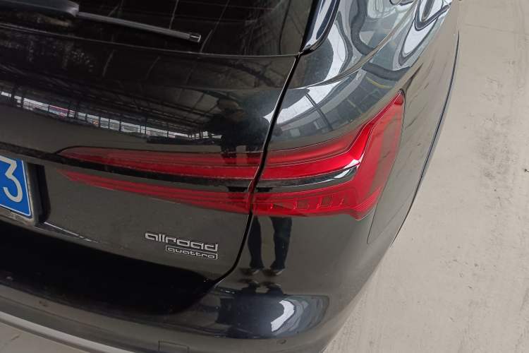 Used Audi A6 2021 allroad quattro Explorer 55 TFSI Prestige Off-Road Model Right Rear Taillight