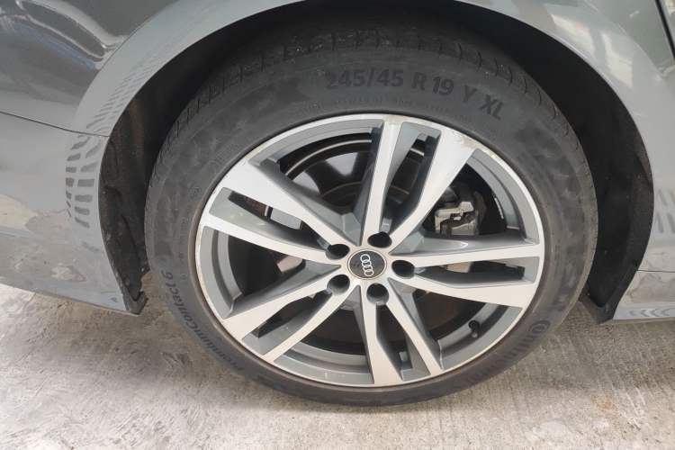 Used Audi A6 2021 Avant Avant-garde 45 TFSI Prestige Dynamic Edition Right Rear Wheel Hub