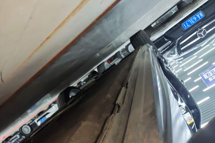 Used Audi A6 2021 allroad quattro Explorer 55 TFSI Prestige Off-Road Model Right Side Sill