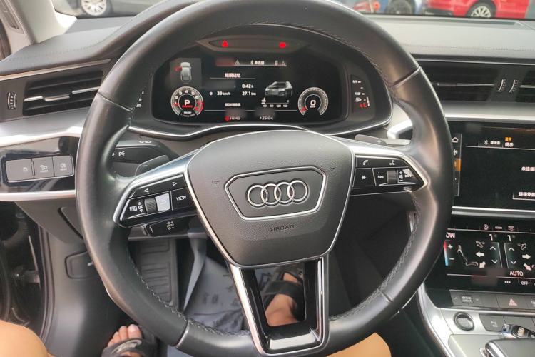 Used Audi A6 2021 Avant Avant-garde 45 TFSI Prestige Dynamic Edition Steering Wheel