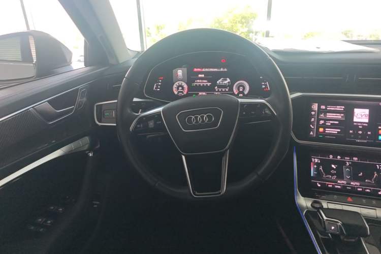 Used Audi A6 2021 allroad quattro Explorer 55 TFSI Prestige Off-Road Model Steering Wheel
