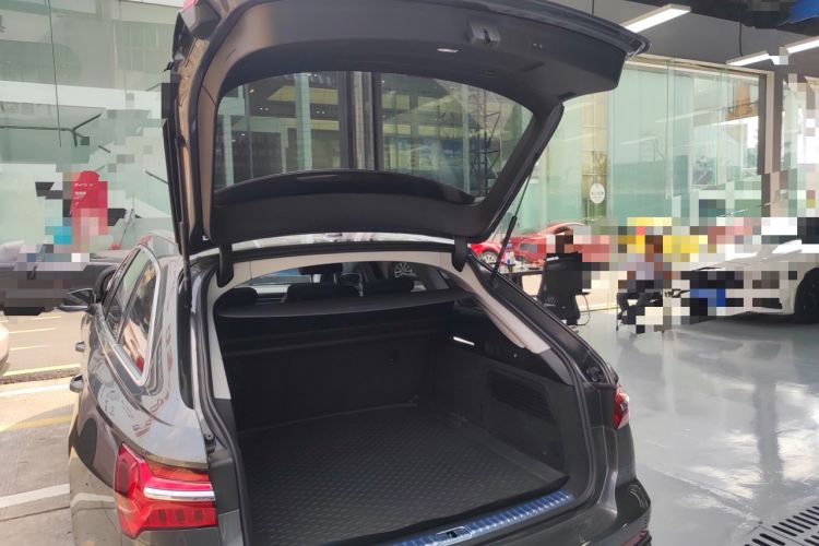 Used Audi A6 2021 Avant Avant-garde 45 TFSI Prestige Dynamic Edition Trunk