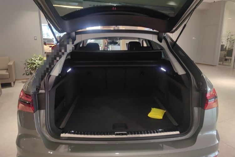 Used Audi A6 2021 allroad quattro Explorer 55 TFSI Prestige Off-Road Model Trunk