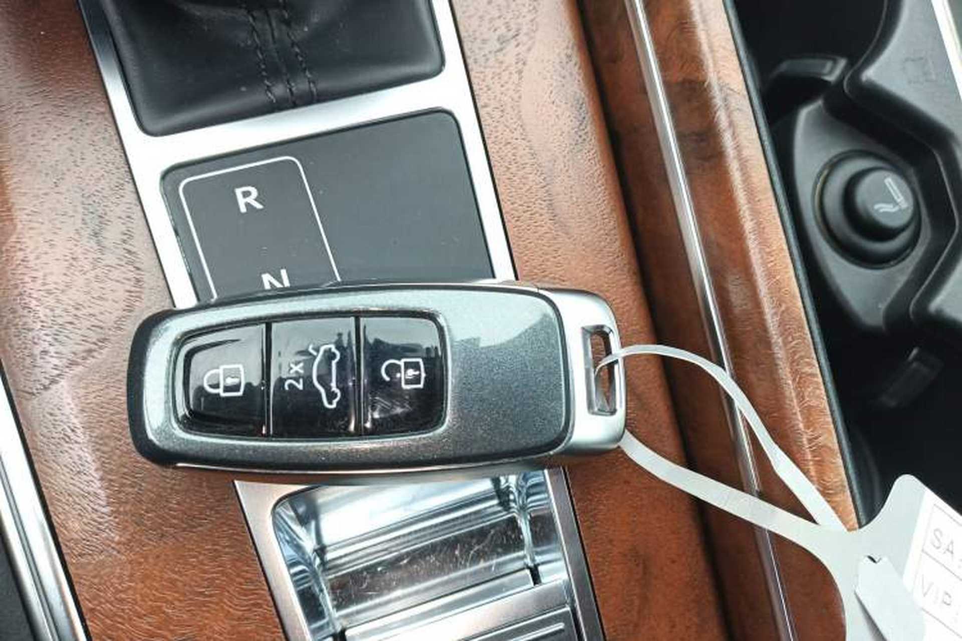 Used Audi A6 2021 allroad quattro Explorer 55 TFSI Prestige Off-Road Model Vehicle Key