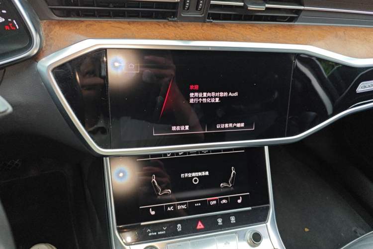 Used Audi A6 2021 allroad quattro Explorer 55 TFSI Prestige Off-Road Model Audio And AC Panel