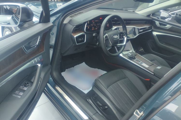 Used Audi A6 2021 allroad quattro Explorer 55 TFSI Prestige Off-Road Model Driver Seat