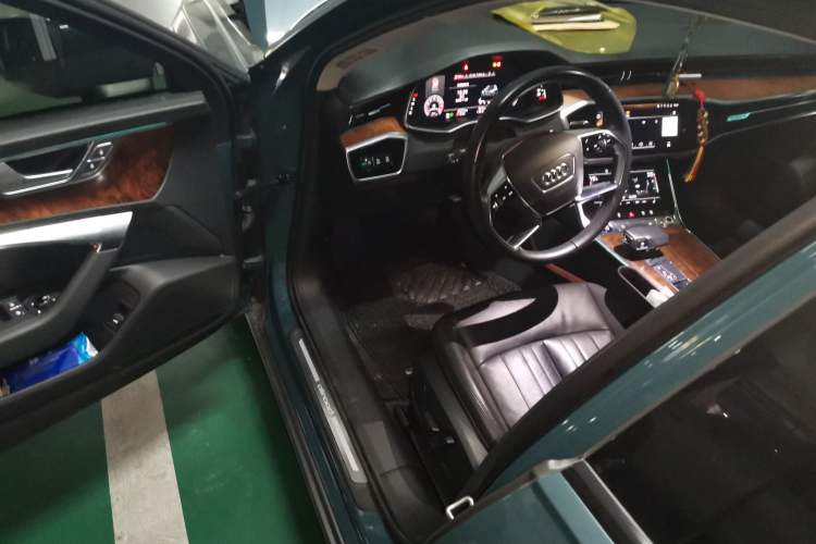 Used Audi A6 2021 allroad quattro Explorer 55 TFSI Prestige Off-Road Model Driver Seat