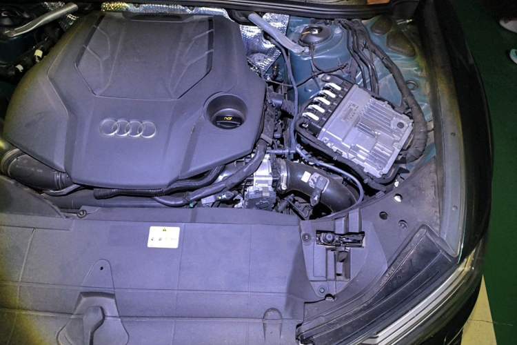 Used Audi A6 2021 allroad quattro Explorer 55 TFSI Prestige Off-Road Model Engine Bay Left