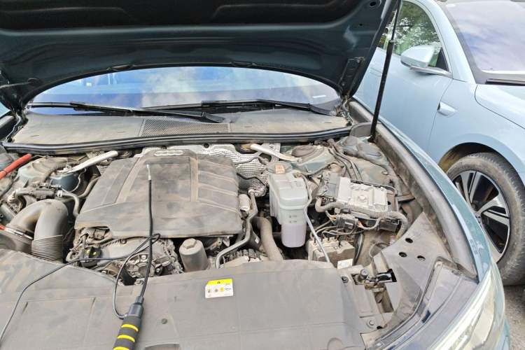 Used Audi A6 2021 Avant Avant-garde 45 TFSI Prestige Dynamic Edition Engine Bay Left