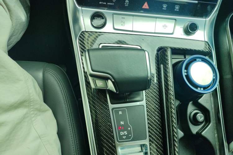 Used Audi A6 2021 allroad quattro Explorer 55 TFSI Prestige Off-Road Model Gear Lever