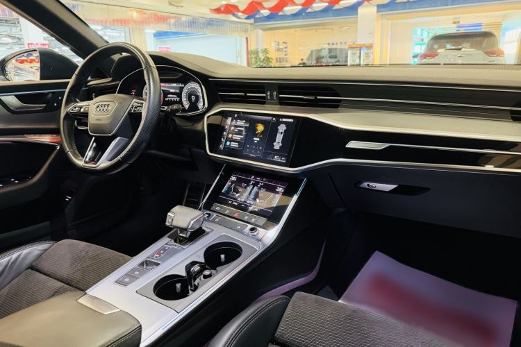 Used Audi A6 2021 Avant Avant-garde 45 TFSI Prestige Dynamic Edition Interior 1