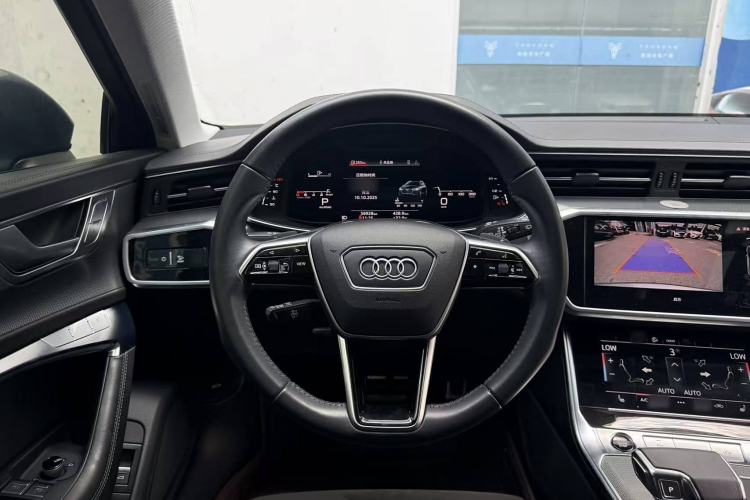 Used Audi A6 2021 allroad quattro Explorer 55 TFSI Prestige Off-Road Model Interior 2