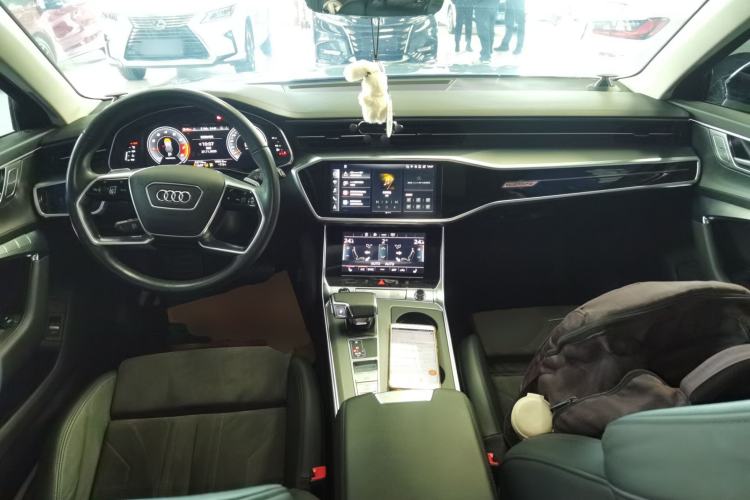 Used Audi A6 2021 allroad quattro Explorer 55 TFSI Prestige Off-Road Model Interior 2